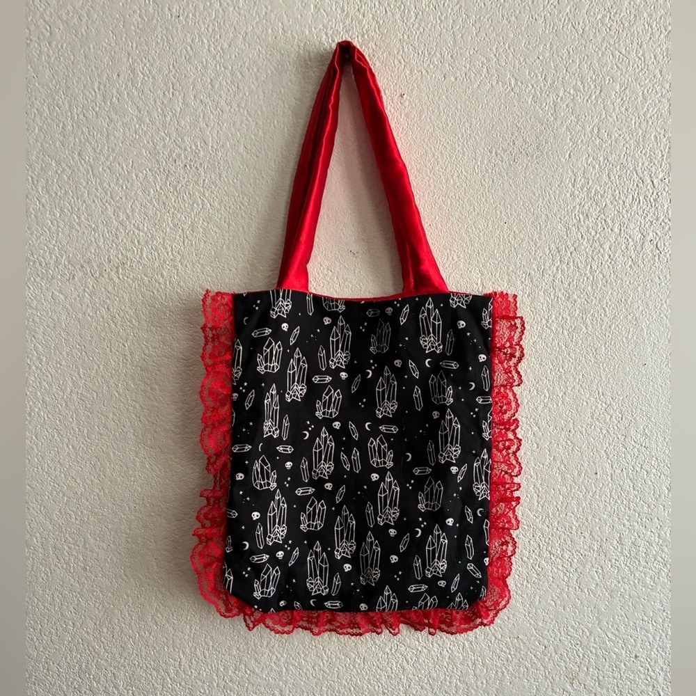 Red & Black Crystal's Moon's Skull's Prints Lace Fabric Trim Tote Bag
